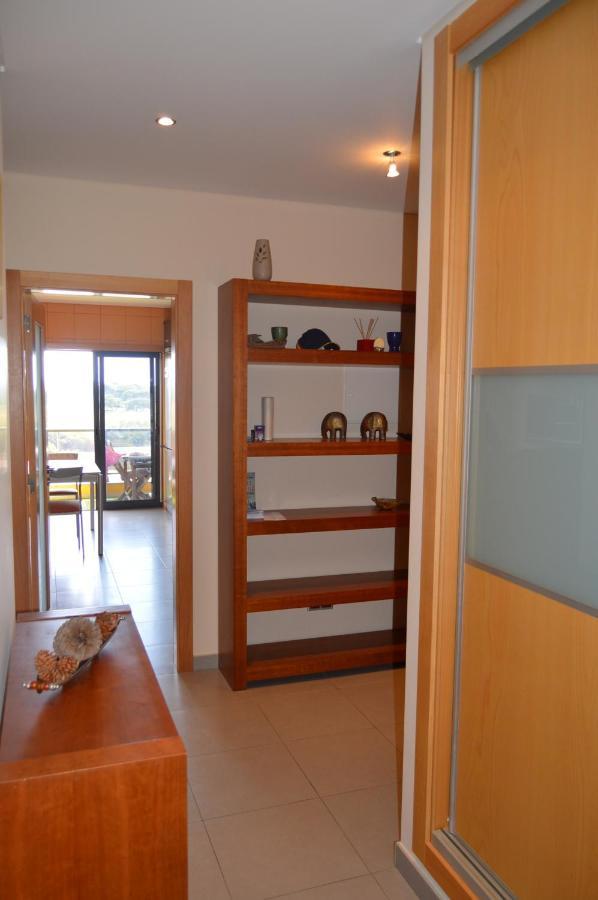 Apartamento Frente Ao Mar Com Piscina De Agua Salgada Quarteira Ngoại thất bức ảnh